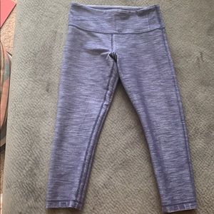 Cropped lulu jean colored leggings